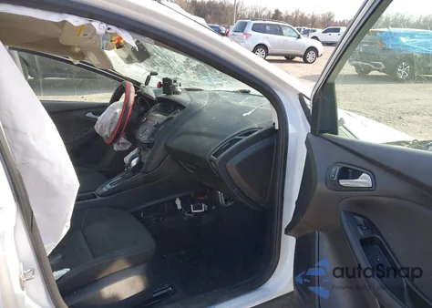 2018 Ford Focus Se из США, поврежденный, VIN 1FADP3FE3JL318623